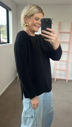 Aleger N.284 Pure Cashmere Oversized Low Crew - Black