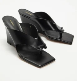 Alias Mae Aisha Heel - Black Online Only