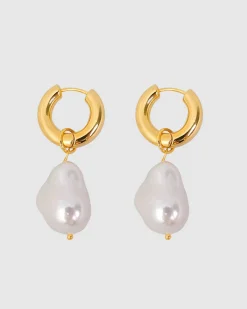 Castel & Co Pearl Earrings - Gold