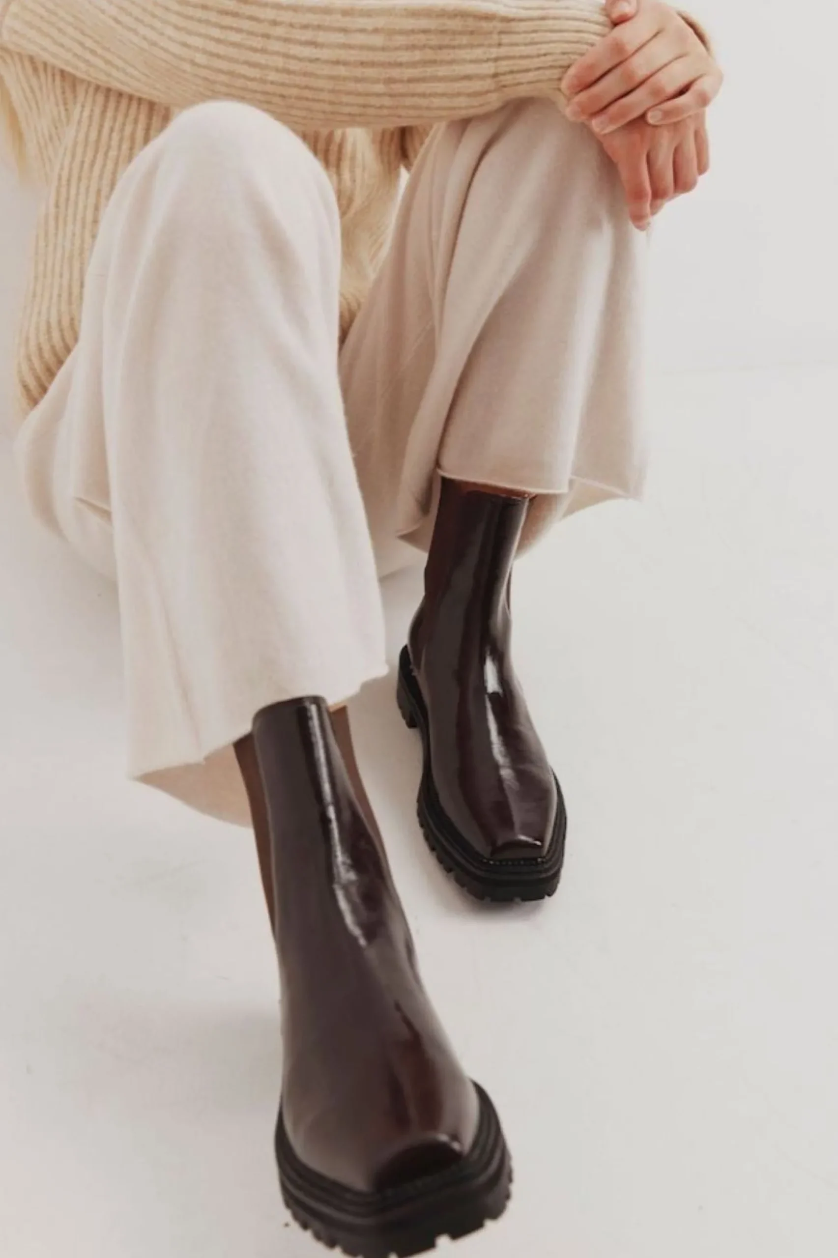 Chaos & Harmony Ollie Boot - Chocolate