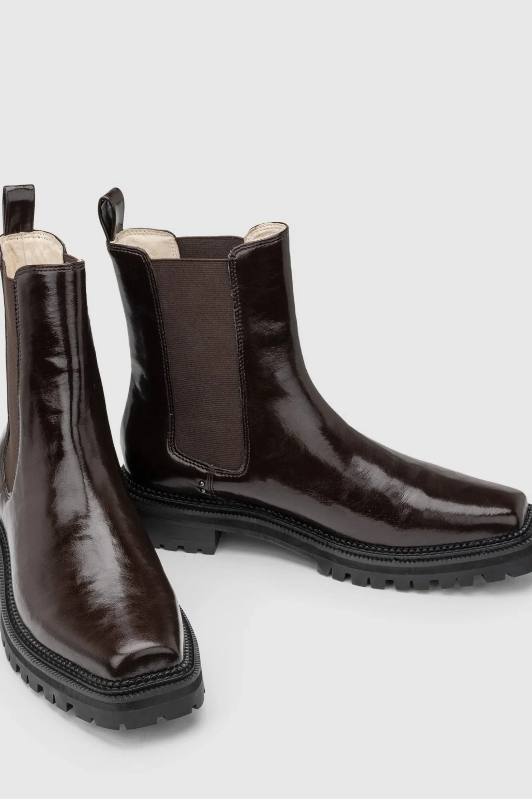Chaos & Harmony Ollie Boot - Chocolate