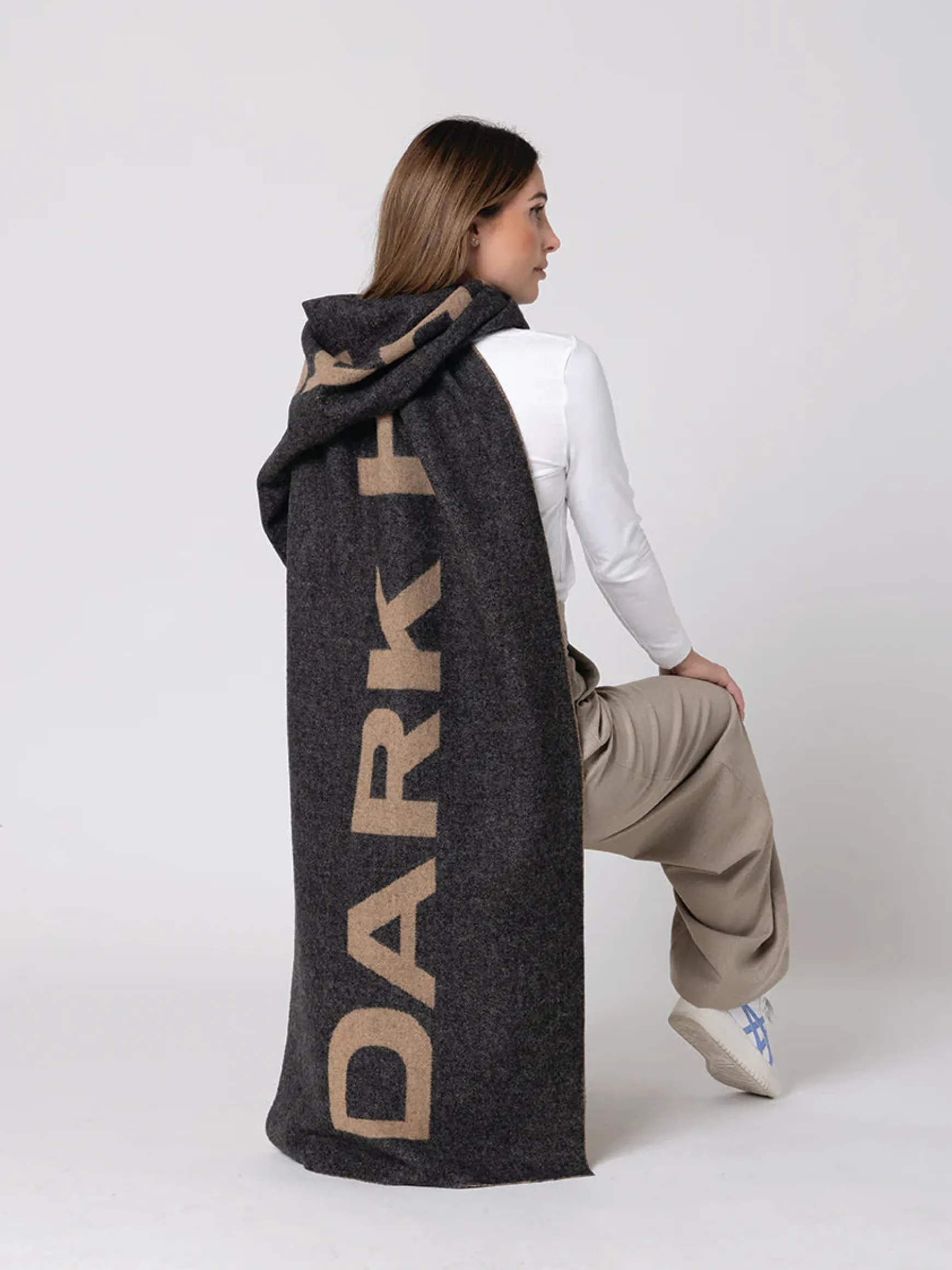 Dark Hampton The Ferguson Wool Blanket Scarf