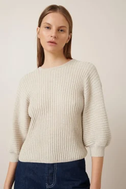 Kowtow Quinn Top - Oat