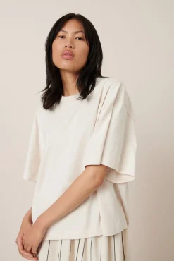Kowtow Shadow Tee - Whisper