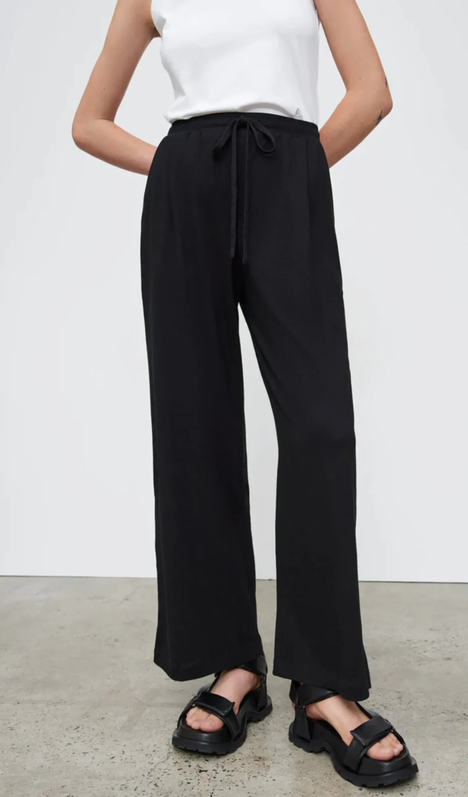 Kowtow Wide Leg Pant in Black