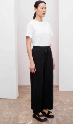 Kowtow Wide Leg Pant in Black