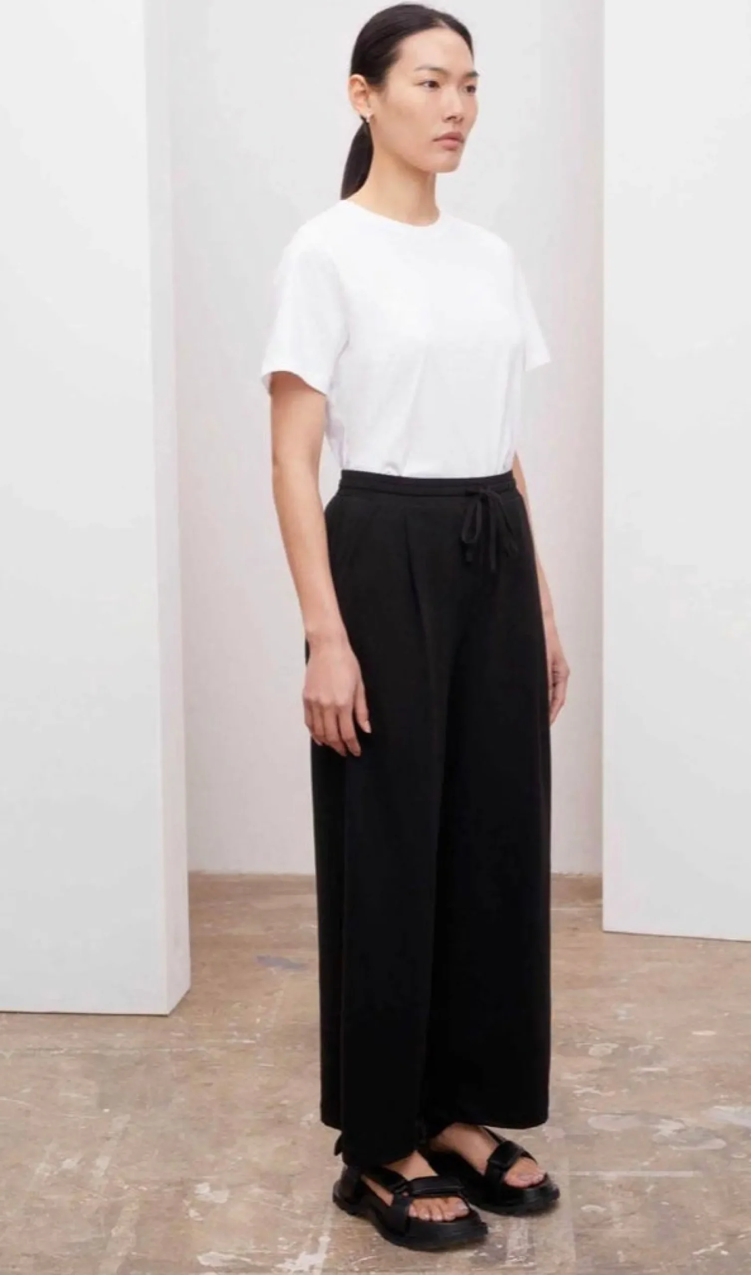 Kowtow Wide Leg Pant in Black