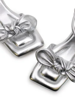 La Tribe Bow Kitten Heel - Silver
