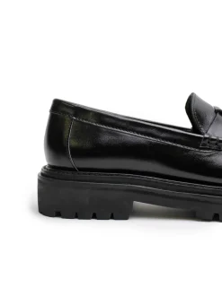 La Tribe Zoe Loafer - Black