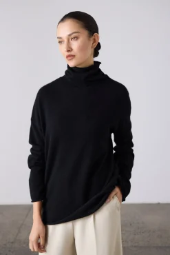 Laing Mara Funnel Neck - Black