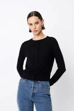 Mossman Maine Cardigan - Black