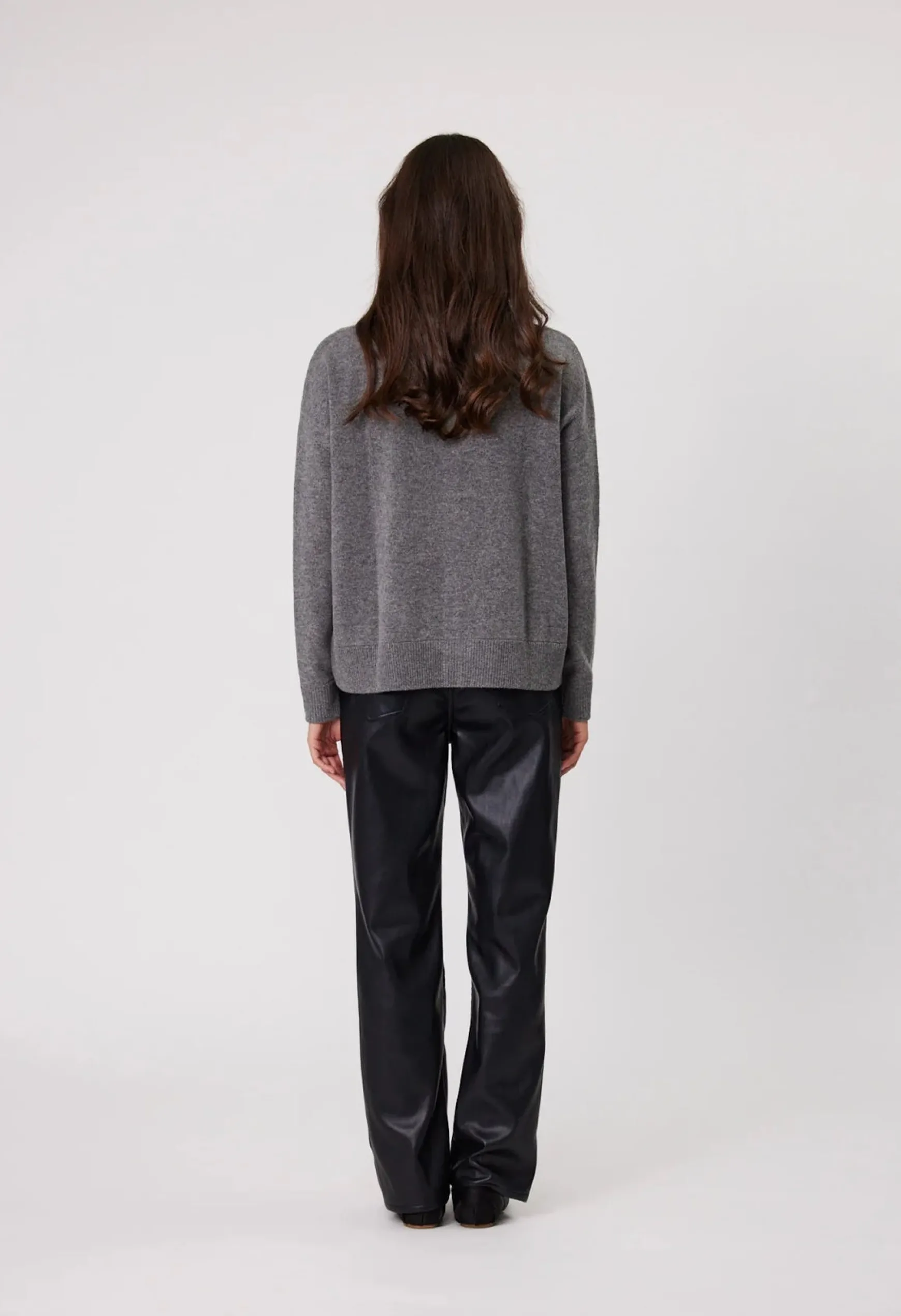 Remain Tali Cardigan - Charcoal