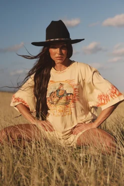 Sabbi The Flaming Cowboy Tee - Sand