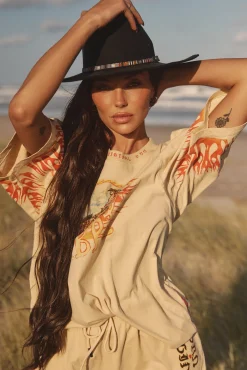 Sabbi The Flaming Cowboy Tee - Sand