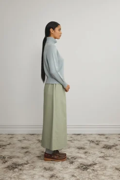 Standard Issue Merino Crop Funnel Neck Jumper - Powder
