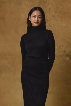 Standard Issue Merino Skivvy - Black